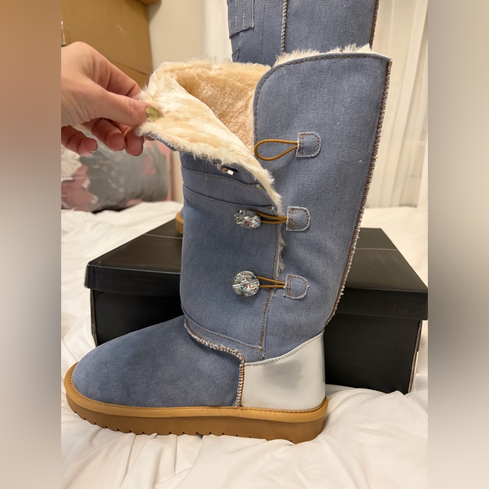 Cape Robbin Blue and Silver Winter Boots